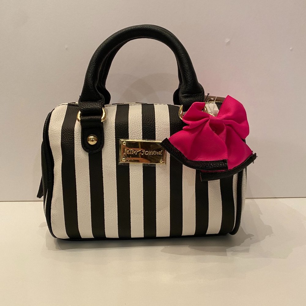 NWT BETSY JOHNSON SMALL BLACK WHITE BAG WITH PINK BOW